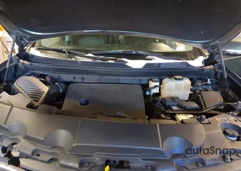 2018 Chevrolet Traverse 1Lt из США, поврежденный, VIN 1GNERGKW1JJ268922